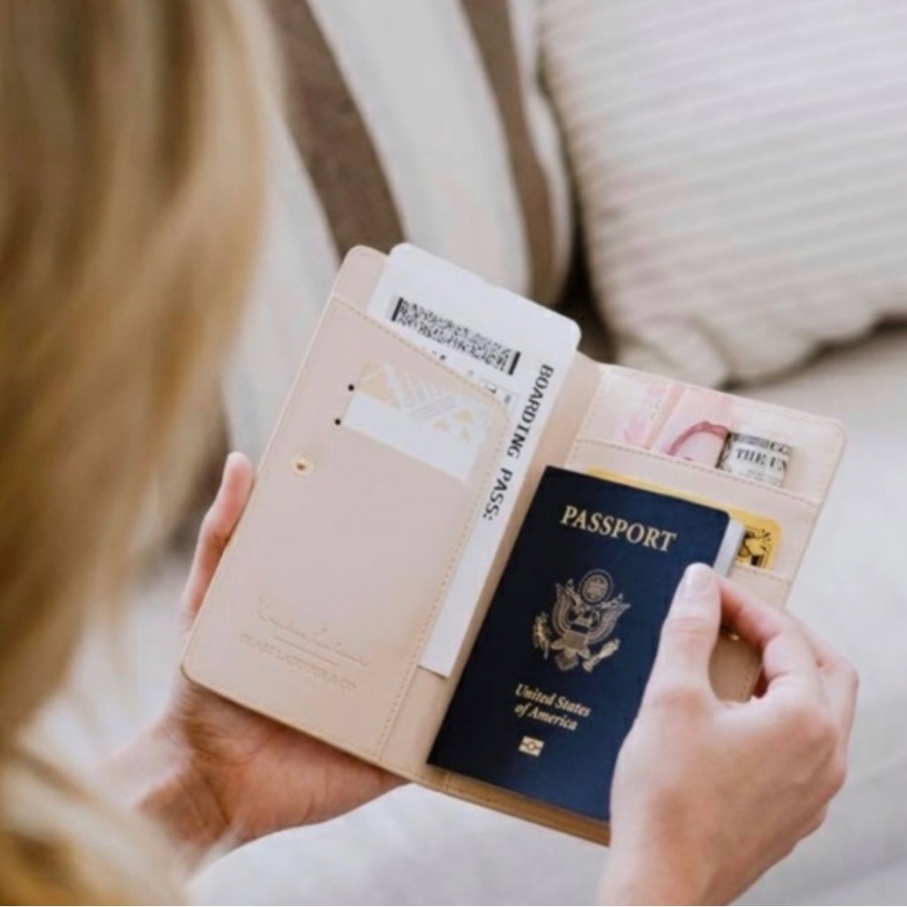 KRISTINA LUBINSKI GLASS LADDER CO PASSPORT HOLDER